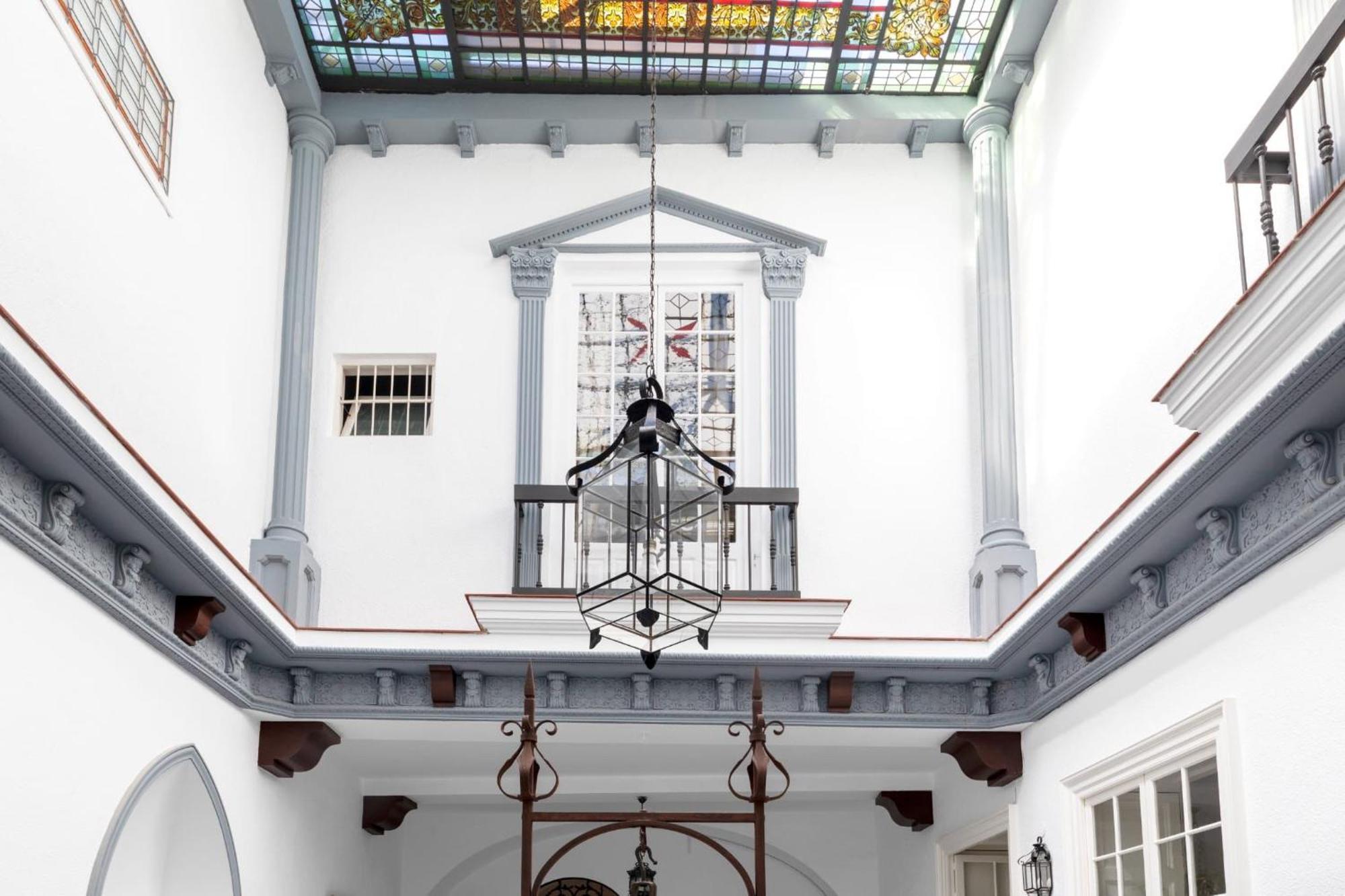 Palacio Don Carlos Jerez de la Frontera Exterior foto